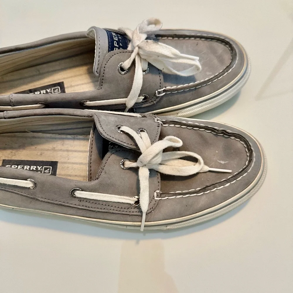 Sperry Men's Gray Leather Boat Shoes